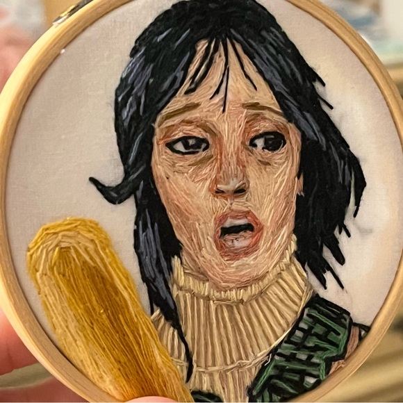 WENDY’S BAT - Picture 2 of 5